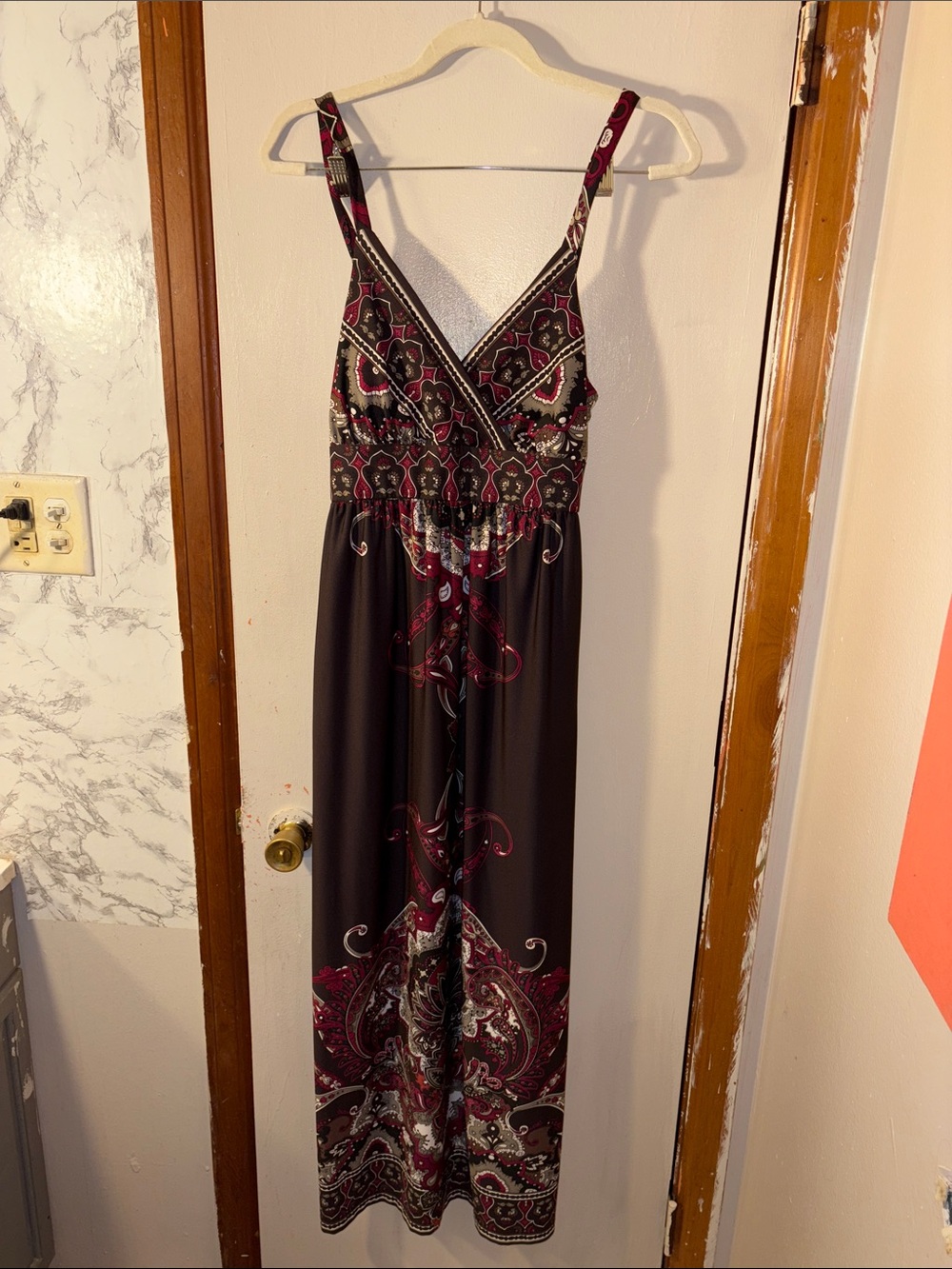 *3 for $25* Olivia Mattews Sleeveless Brown & Berry Paisley Maxi Dress